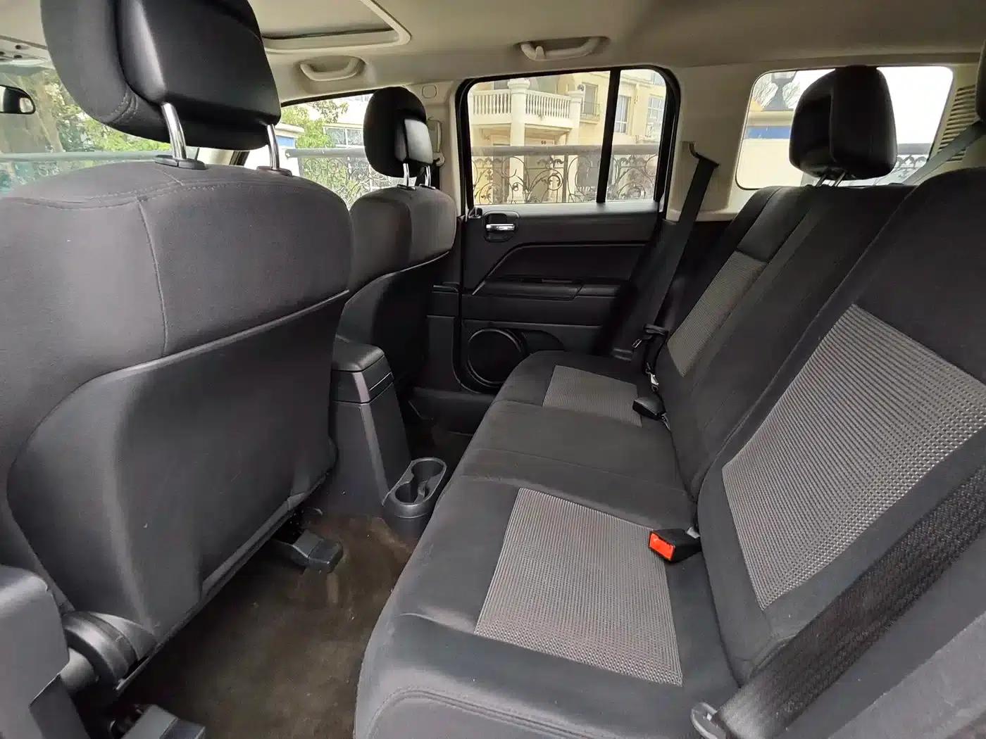 2014 Jeep Patriot 2.4L Serpentine Limited Edition — миниатюра 7