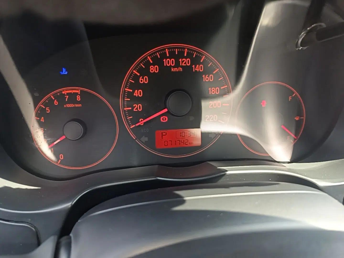 Honda Gienia 2017 1.5L CVT Classic Edition — миниатюра 14