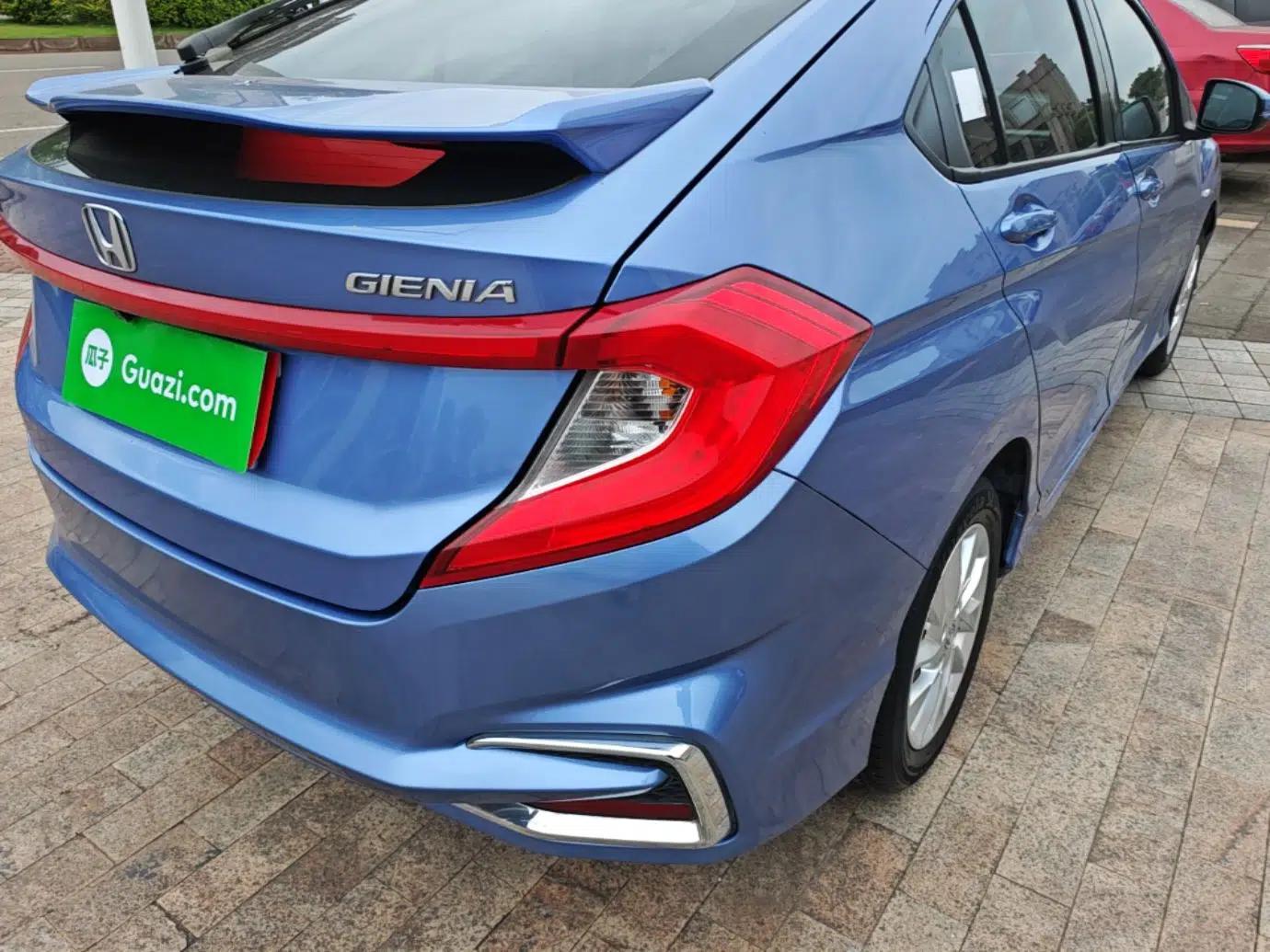 Honda Gienia 2017 1.5L CVT Classic Edition — миниатюра 7