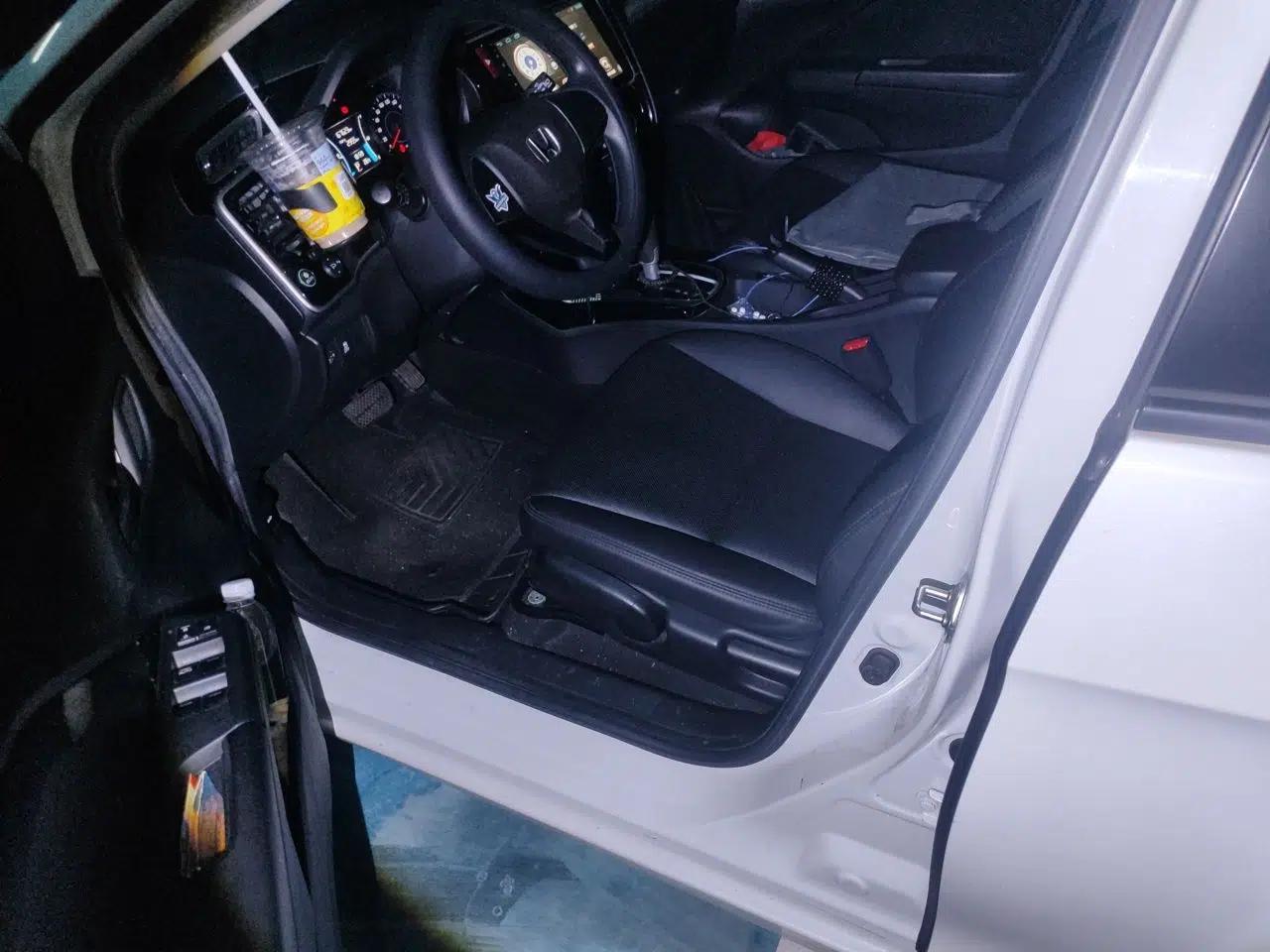 Honda Gienia 2017 1.5L CVT Comfort Version — миниатюра 16