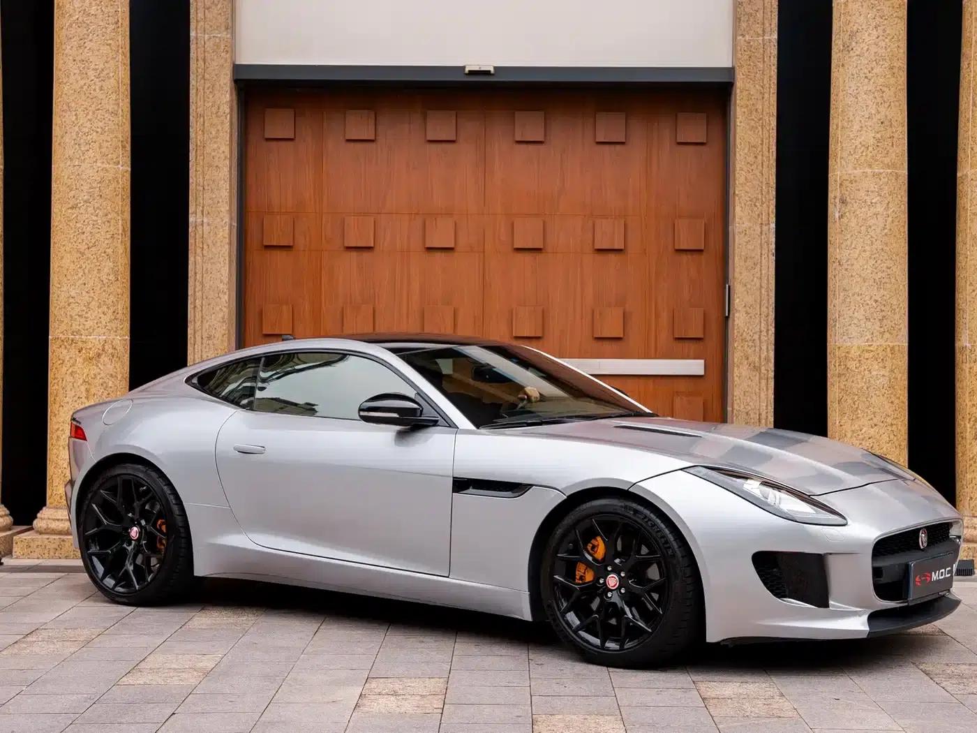 Jaguar F-TYPE 2016 3.0 SC Hardtop — миниатюра 2
