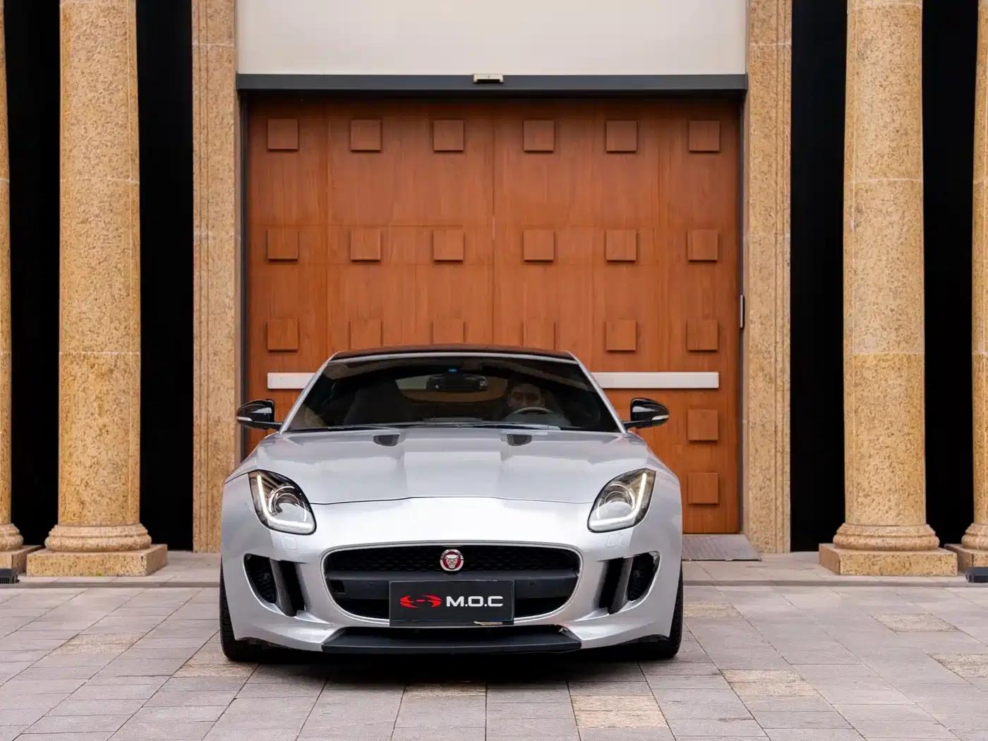 Jaguar F-TYPE 2016 3.0 SC Hardtop — миниатюра 3
