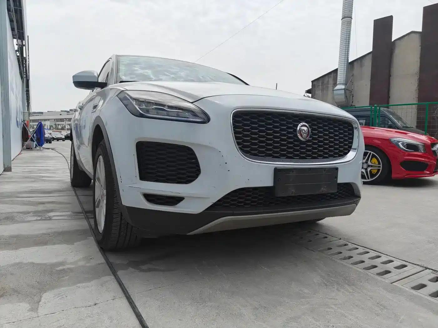 Jaguar E-PACE 2018 P200 (China V emission standard) — миниатюра 3