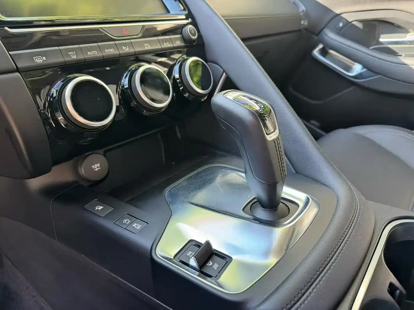 Jaguar E-PACE 2018 P200 S (China V emission standard) — миниатюра 8