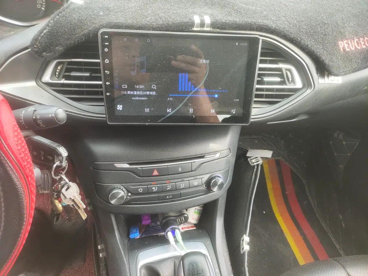 Peugeot 308S 2015 1.6L Manual Shangchi Edition — миниатюра 14