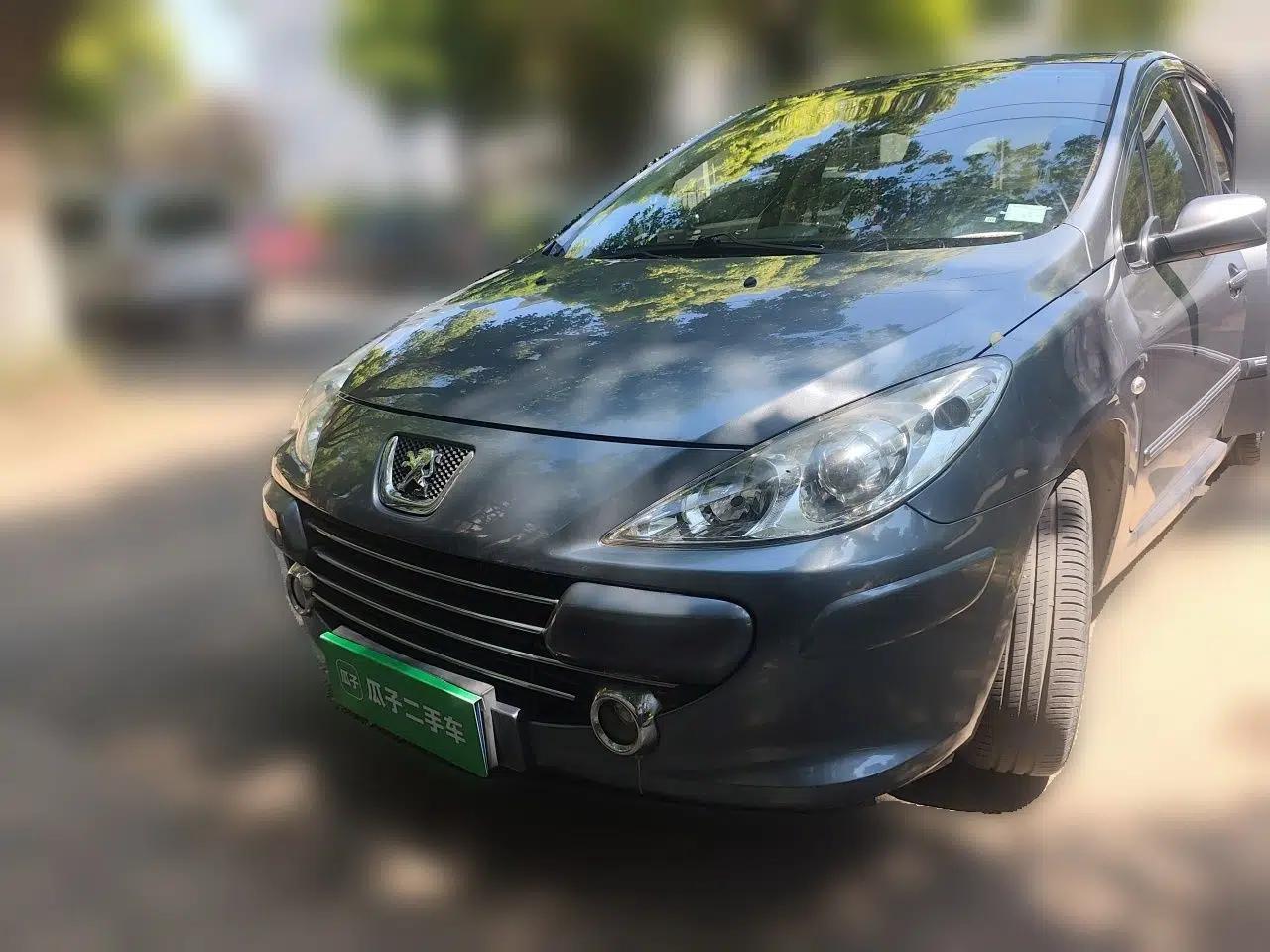 Peugeot 307 2010 Hatchback 1.6L Manual Comfort Edition — миниатюра 2