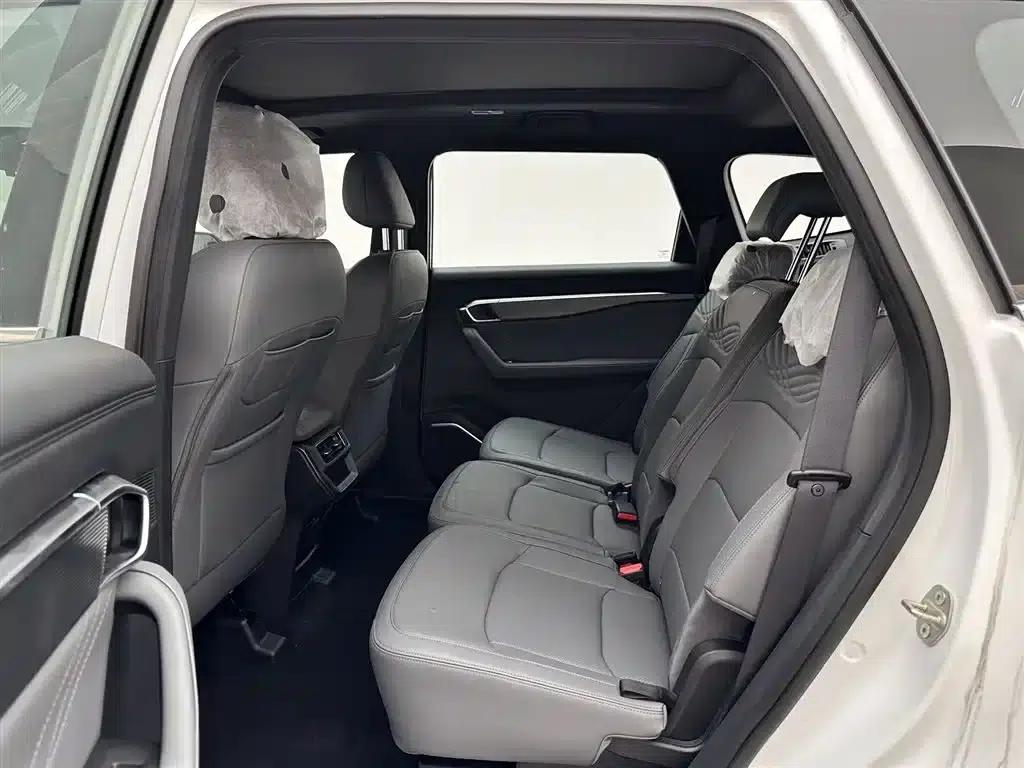 Haoyue L 2026 1.5TD DCT Happiness 5-Seater — миниатюра 14