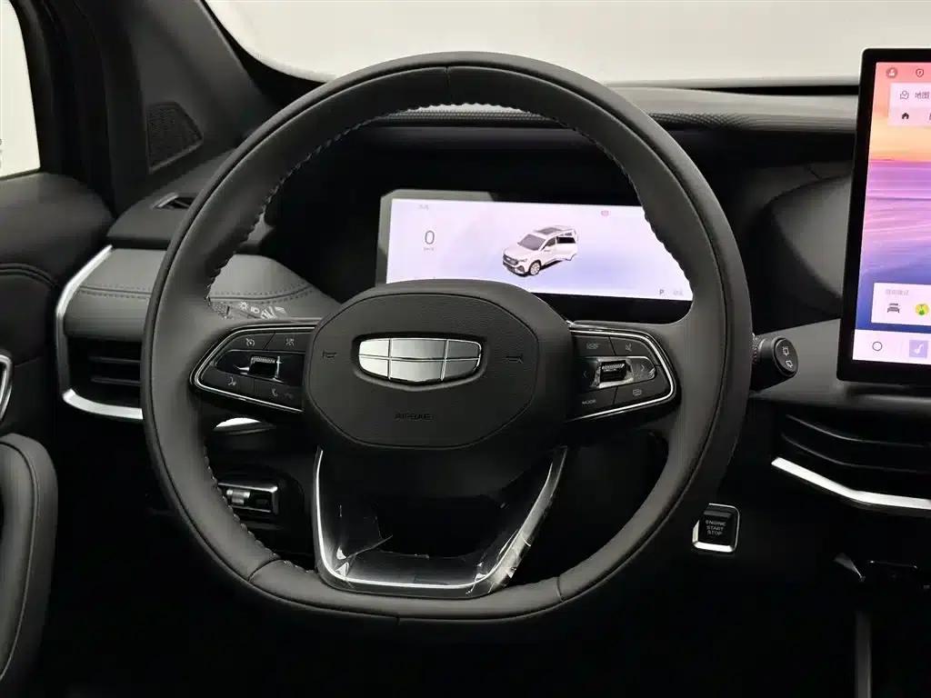 Haoyue L 2026 1.5TD DCT Happiness 5-Seater — миниатюра 10