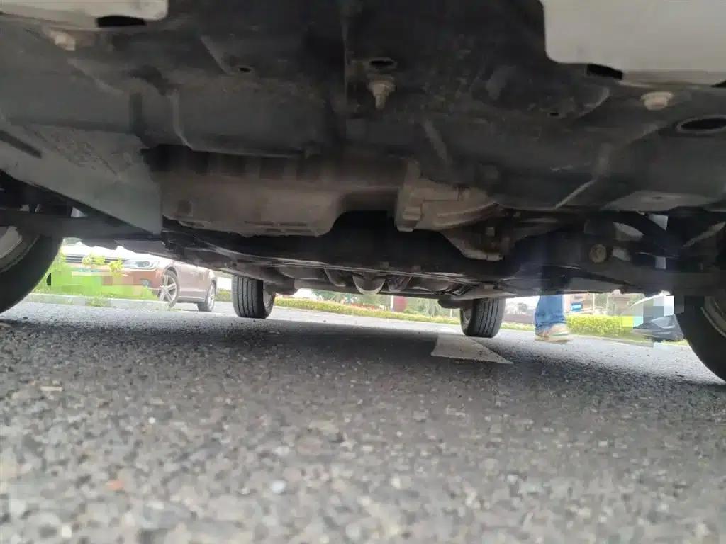 King Kong 2019 1.5L Manual Connected Sunroof Edition — миниатюра 23