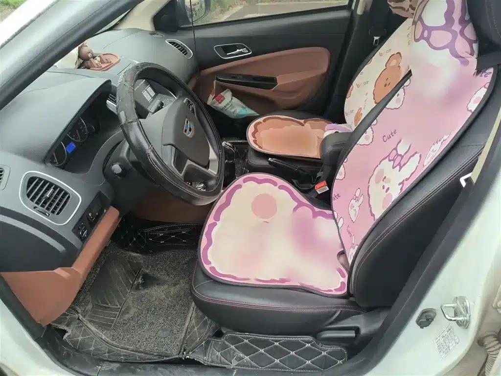 King Kong 2019 1.5L Manual Connected Sunroof Edition — миниатюра 8