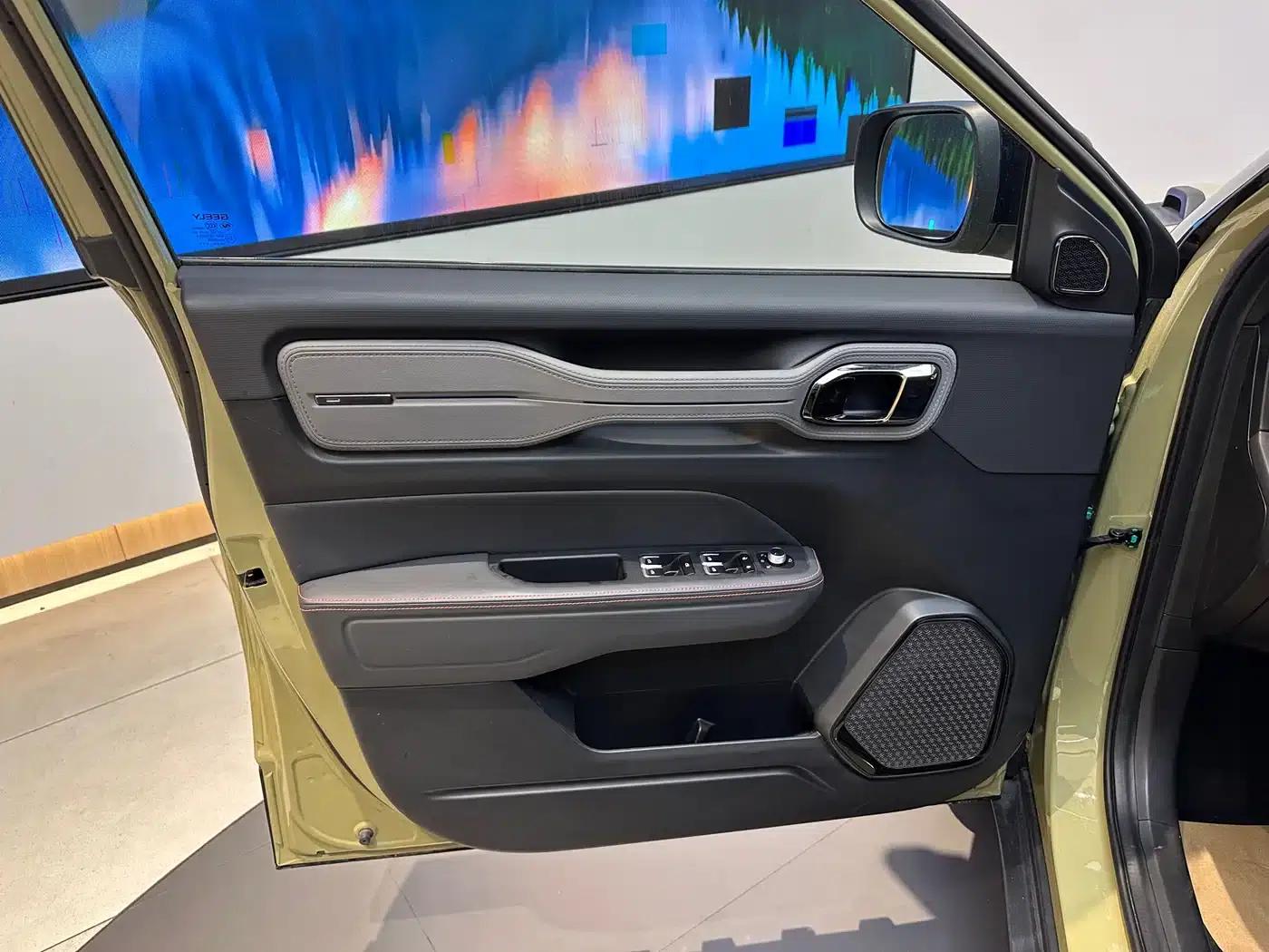 Geely Cowboy 2025 1.5TD Wild Edition — миниатюра 6