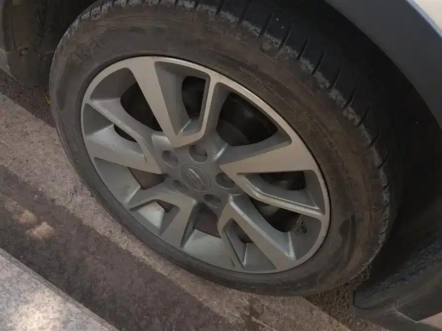 Geely Vision S1 2018 1.5L Manual Sport Edition — миниатюра 6