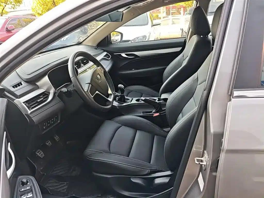 Geely Vision S1 2018 1.5L Manual Premium Edition — миниатюра 15