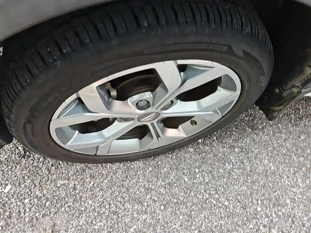 Geely Vision S1 2018 1.5L Manual Premium Edition — миниатюра 23