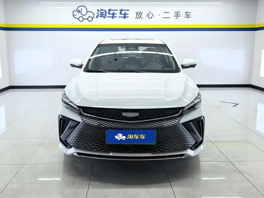 Geely Emgrand L HiP 2022 1.5TD-DHT Pro 100KM Super — миниатюра 2