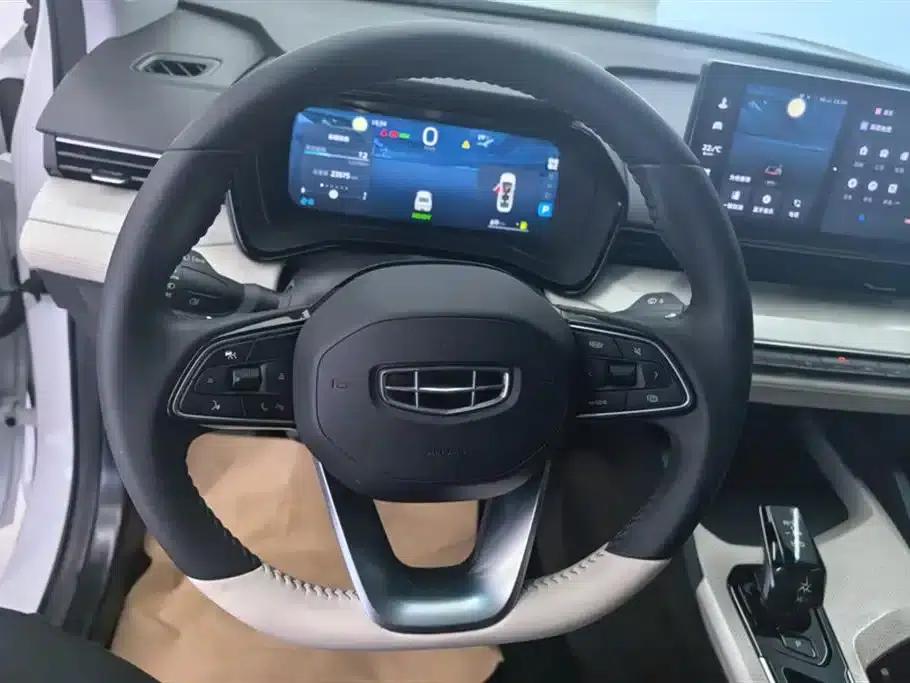 Geely Emgrand L HiP 2022 1.5TD-DHT Pro 100KM Super — миниатюра 15
