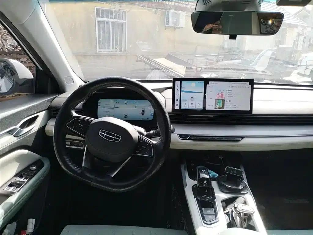 Geely Emgrand L HiP 2022 1.5TD-DHT Pro 100KM Super — миниатюра 13