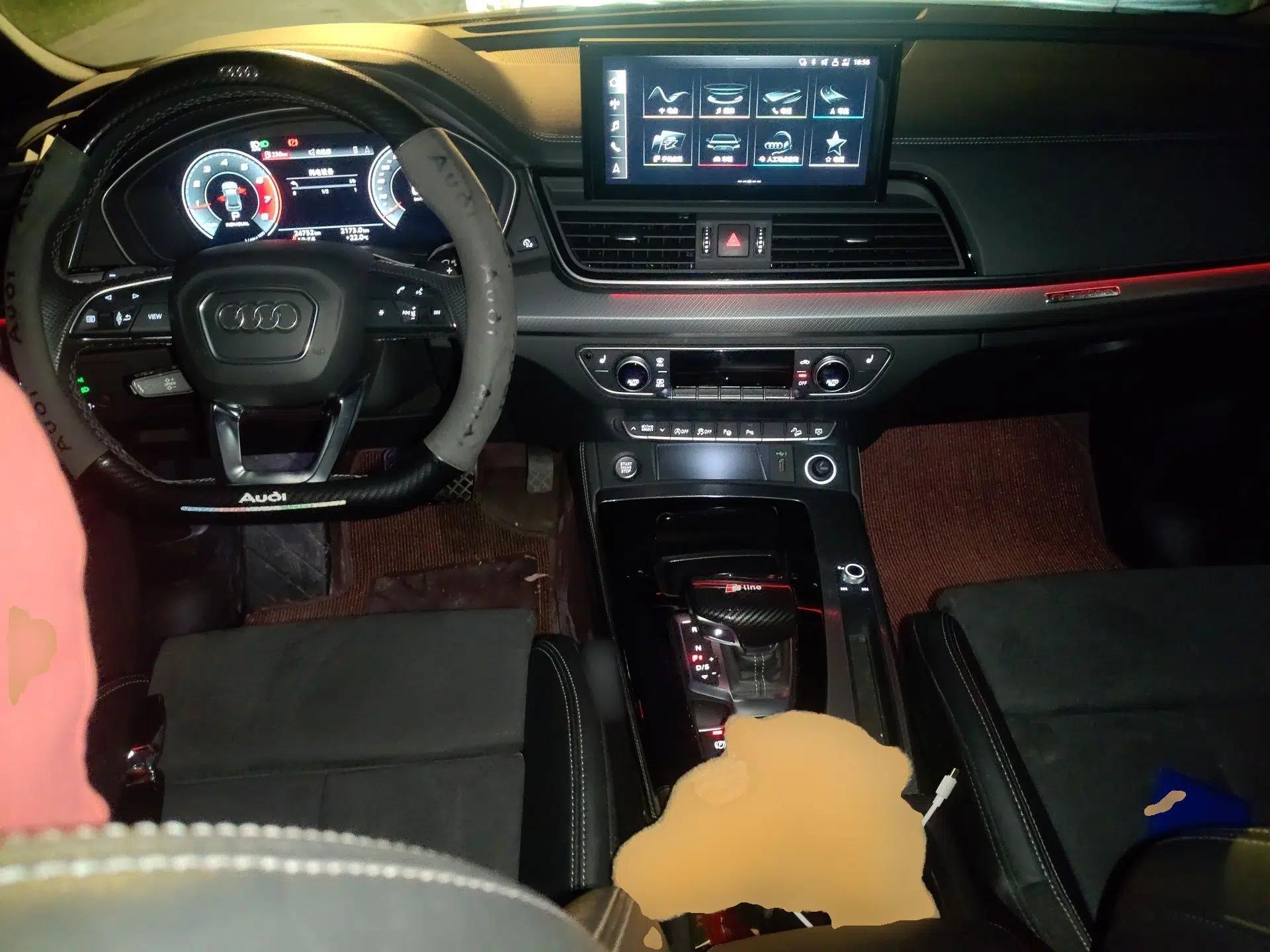 Audi Q5L Sportback 2021 40 TFSI Luxury Edition — миниатюра 10