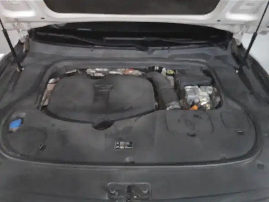 Geely Borui New Energy 2018 1.5T PHEV Premium Edition — миниатюра 10