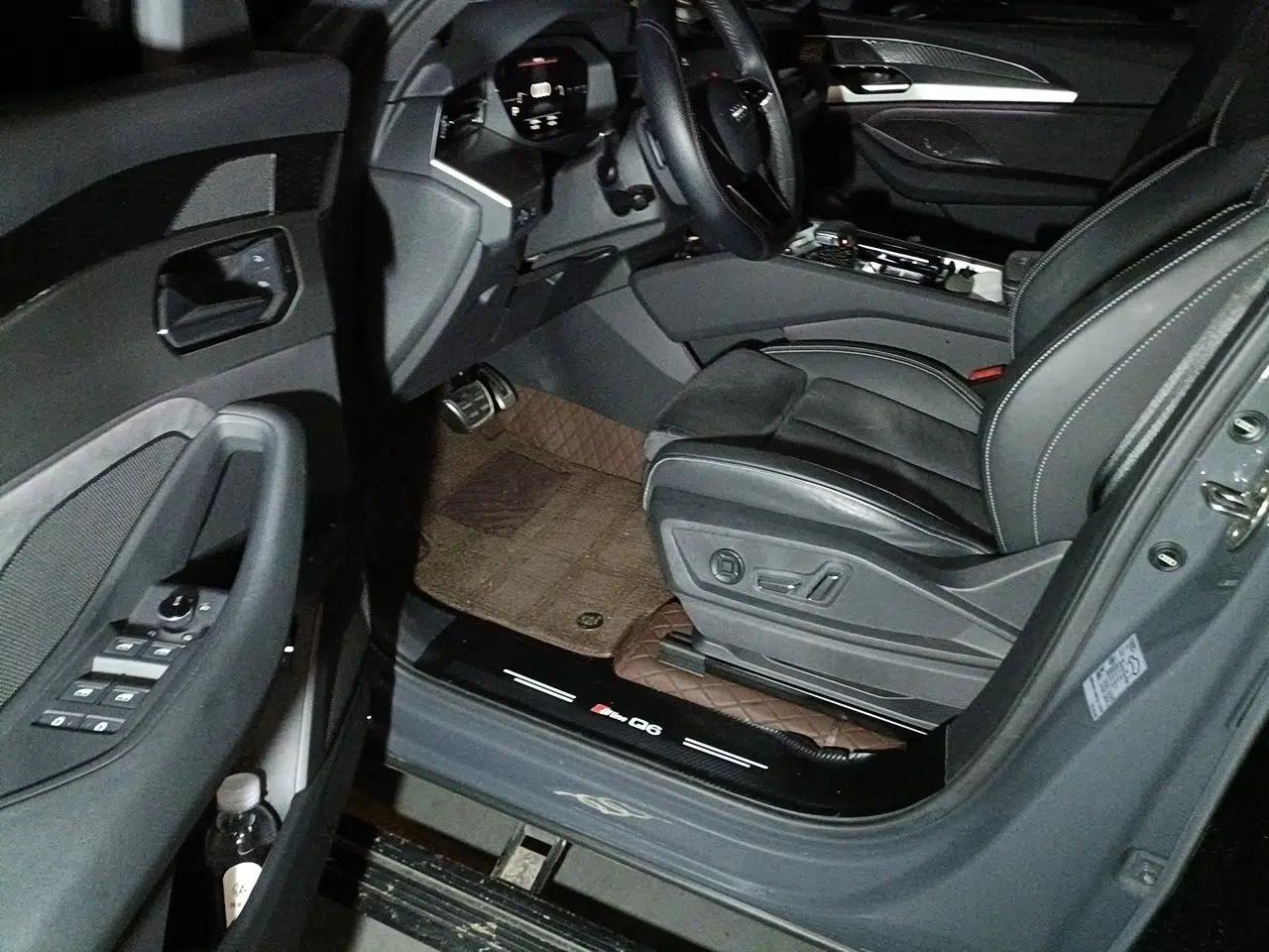 Audi Q6 2023 45 TFSI quattro Qiyun Light Riding Package — миниатюра 17