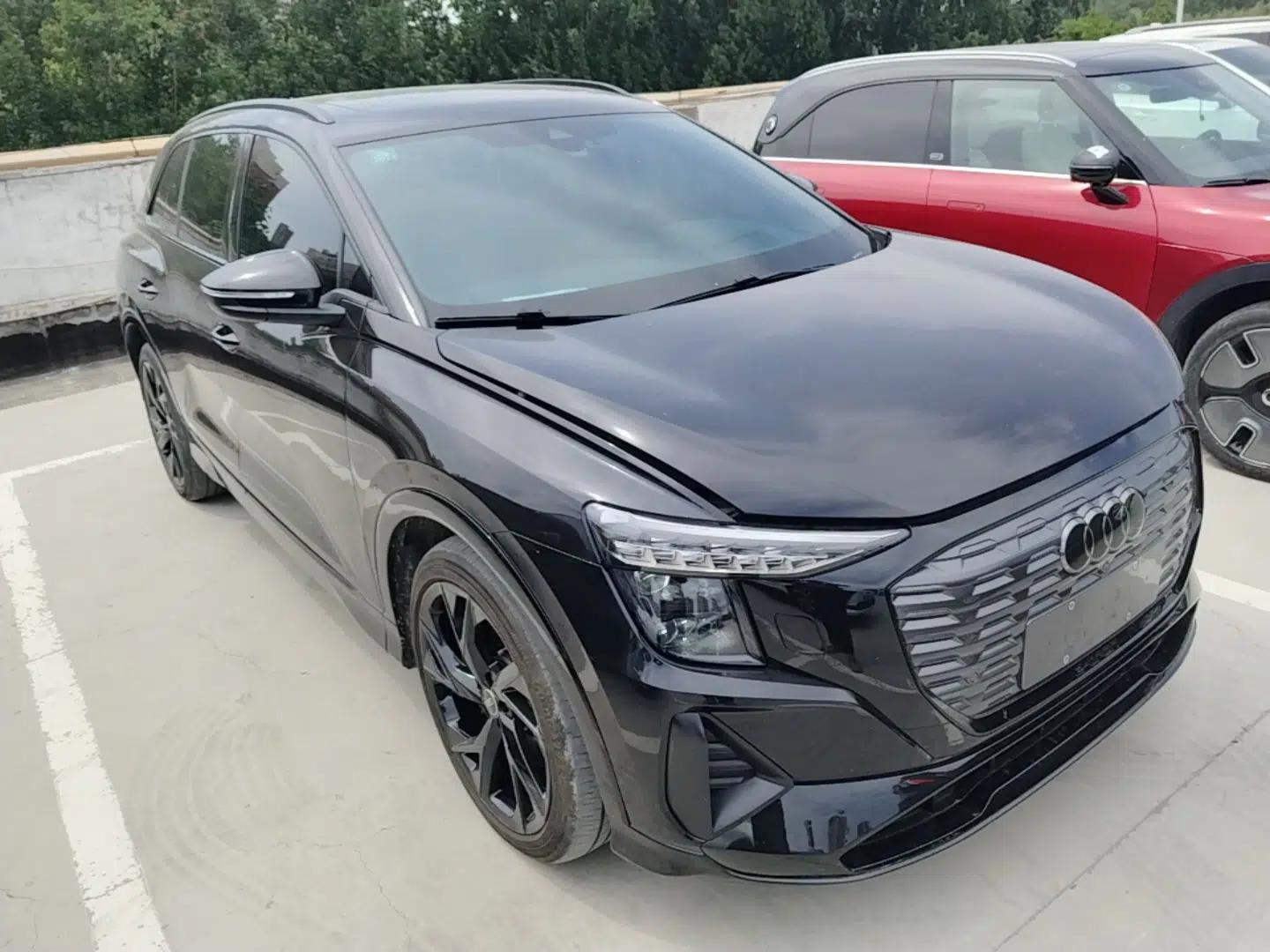 Audi Q5 e-tron 2023 40 e-tron Starry Edition Black Warrior Version — миниатюра 3