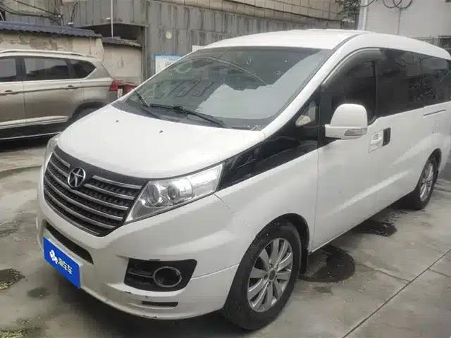 Refine M5 2014 Colorful Travel 2.0T Gasoline Manual Business Edition