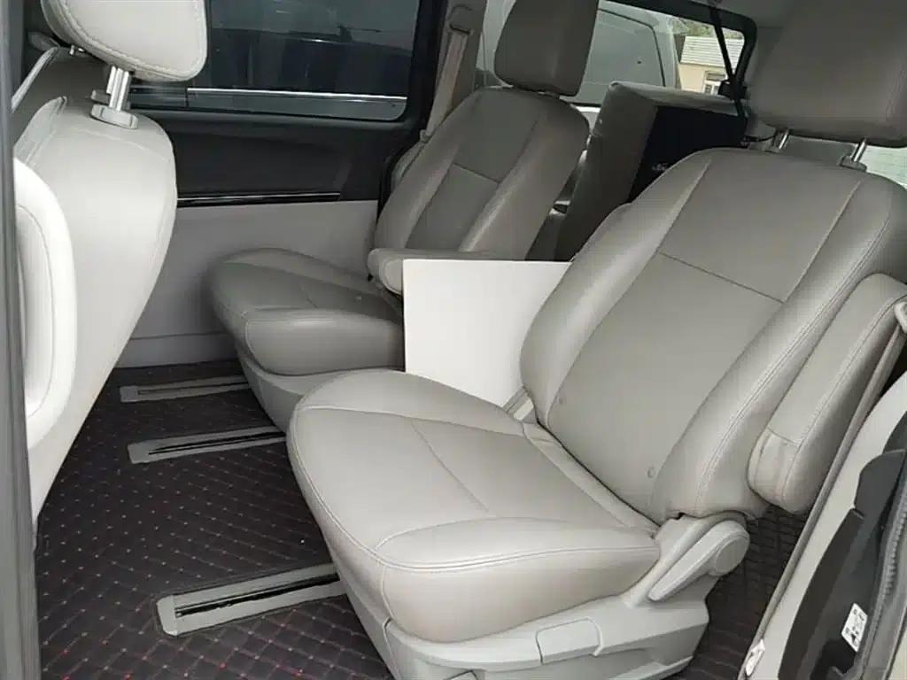 Refine M5 2016 2.0T Gasoline Automatic Business Edition — миниатюра 17