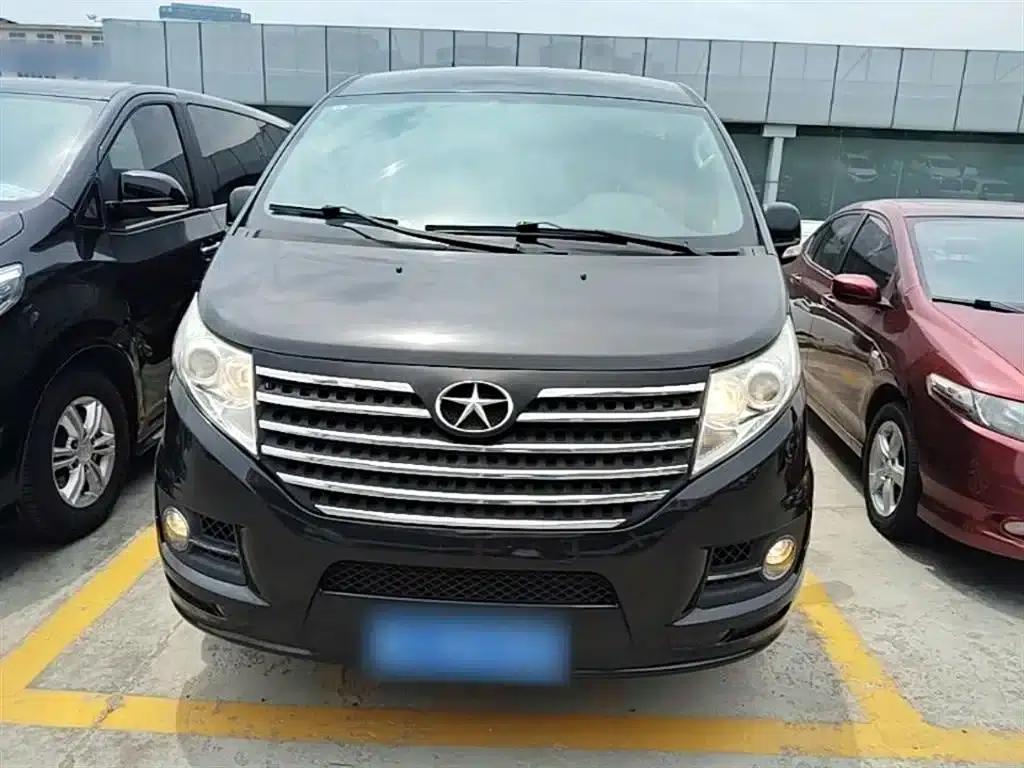 Refine M5 2016 2.0T Gasoline Automatic Business Edition — миниатюра 3