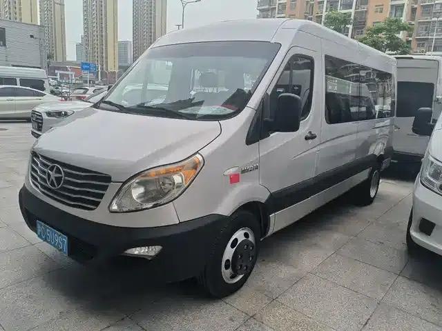 Starlight 2017 2.7T Long Wheelbase High Roof Starlight Express Multi-functional Commercial Vehicle