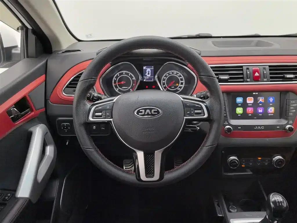 Refine S2 2017 1.5L Manual Deluxe Smart Edition — миниатюра 11