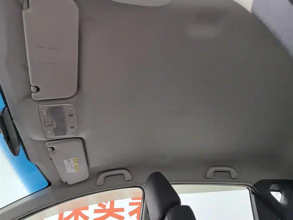 Refine S2 2017 1.5L Manual Deluxe Smart Edition — миниатюра 14