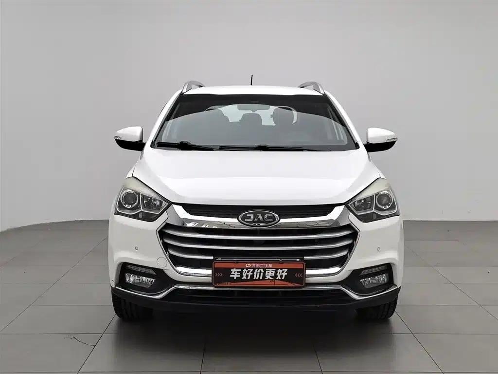 Refine S2 2017 1.5L Manual Deluxe Smart Edition — миниатюра 3