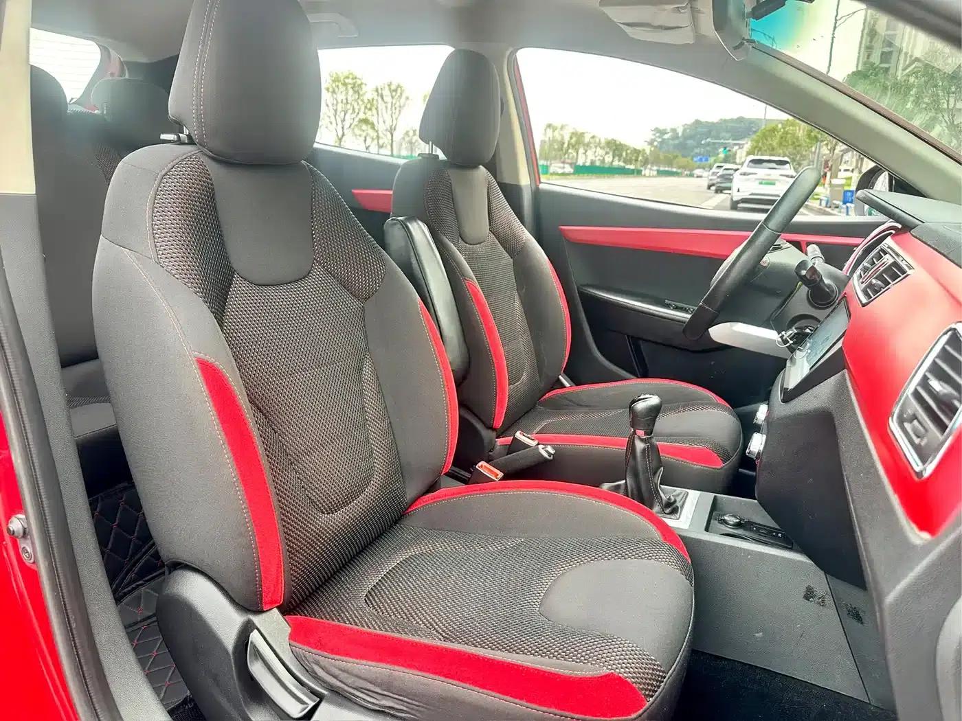 Refine S2 2015 1.5L Manual Deluxe Edition — миниатюра 18
