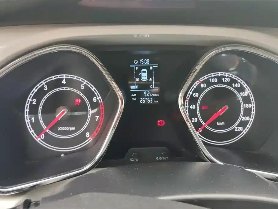 Refine S2 2015 1.5L Manual Deluxe Smart Edition — миниатюра 14