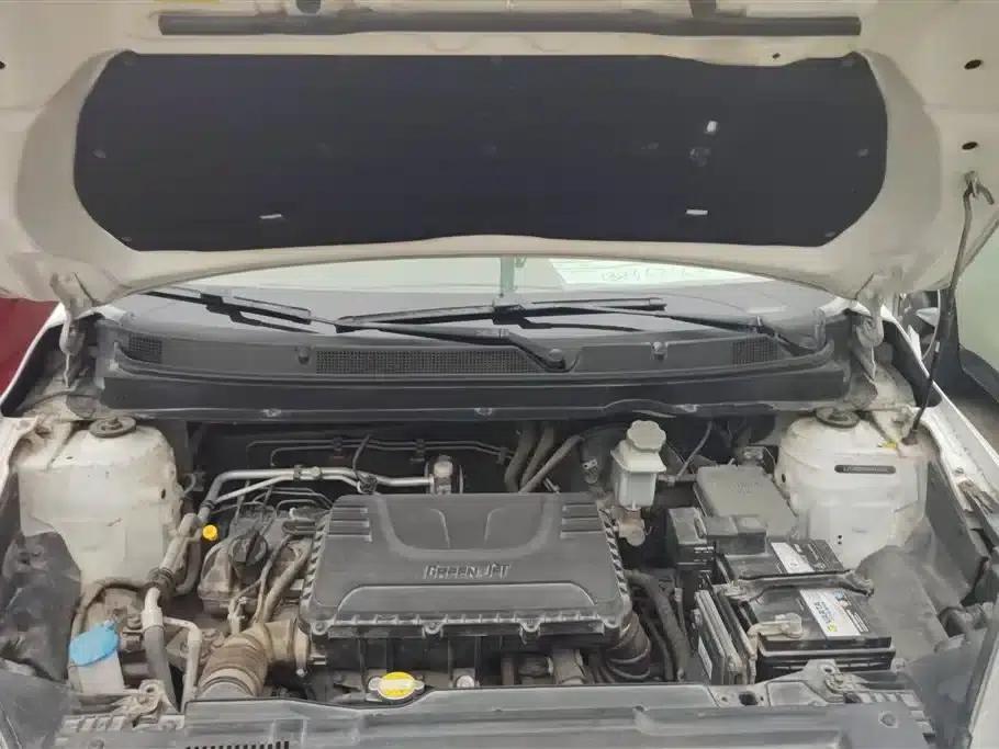 Refine S2 2015 1.5L Manual Deluxe Smart Edition — миниатюра 10