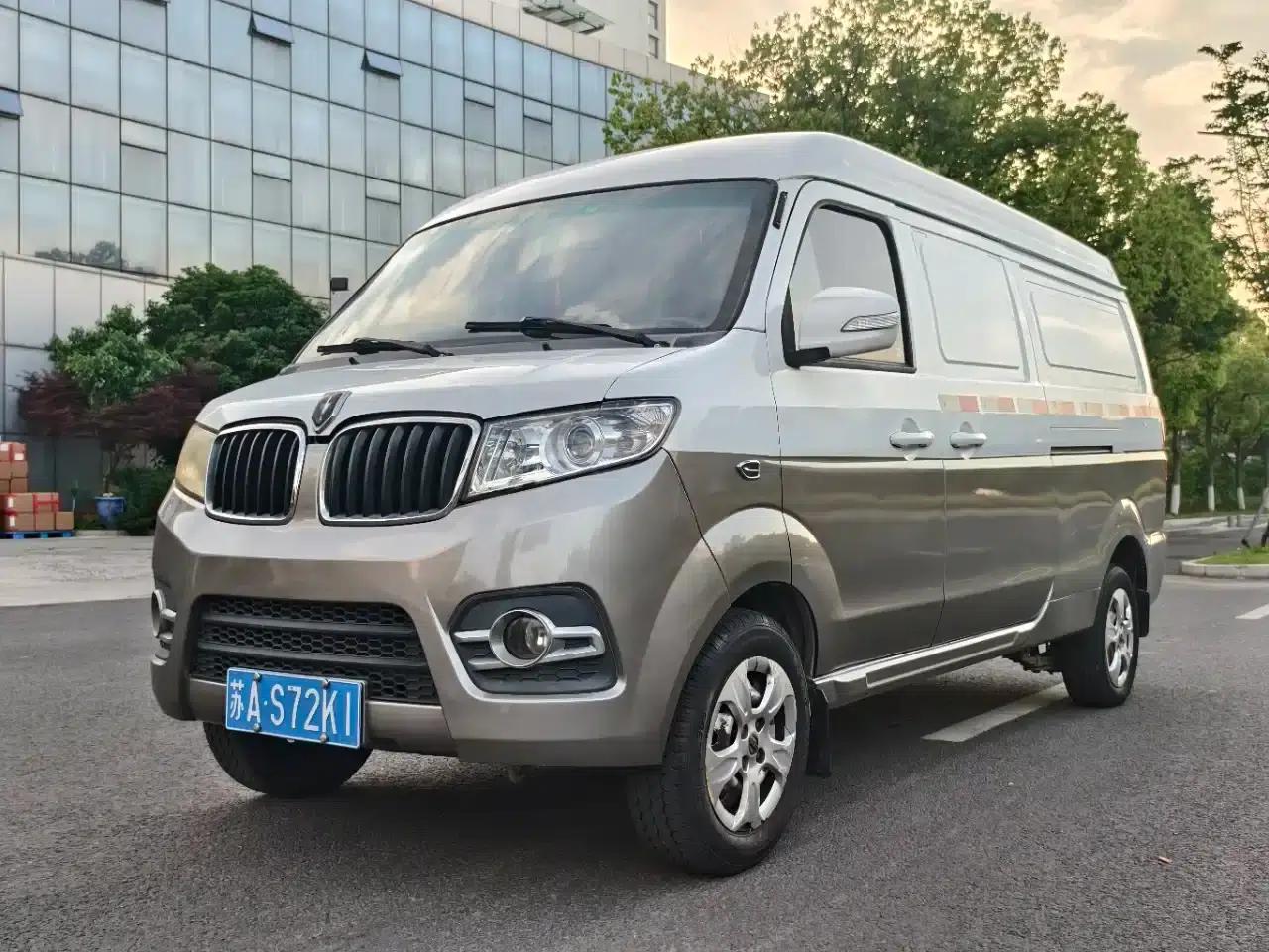 New Hiace S 2019 1.5L Van Business Edition (National VI Emission Standard) SWC15M — миниатюра 1