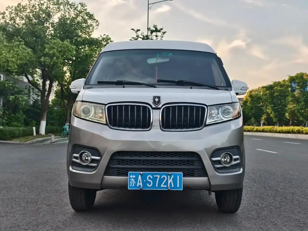 New Hiace S 2019 1.5L Van Business Edition (National VI Emission Standard) SWC15M — миниатюра 2