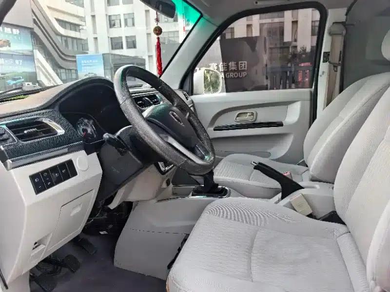 New Hiace S 2019 1.5L Van Business Edition (National VI Emission Standard) SWC15M — миниатюра 6
