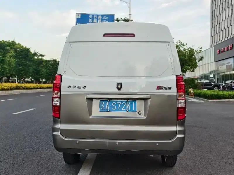 New Hiace S 2019 1.5L Van Business Edition (National VI Emission Standard) SWC15M — миниатюра 9