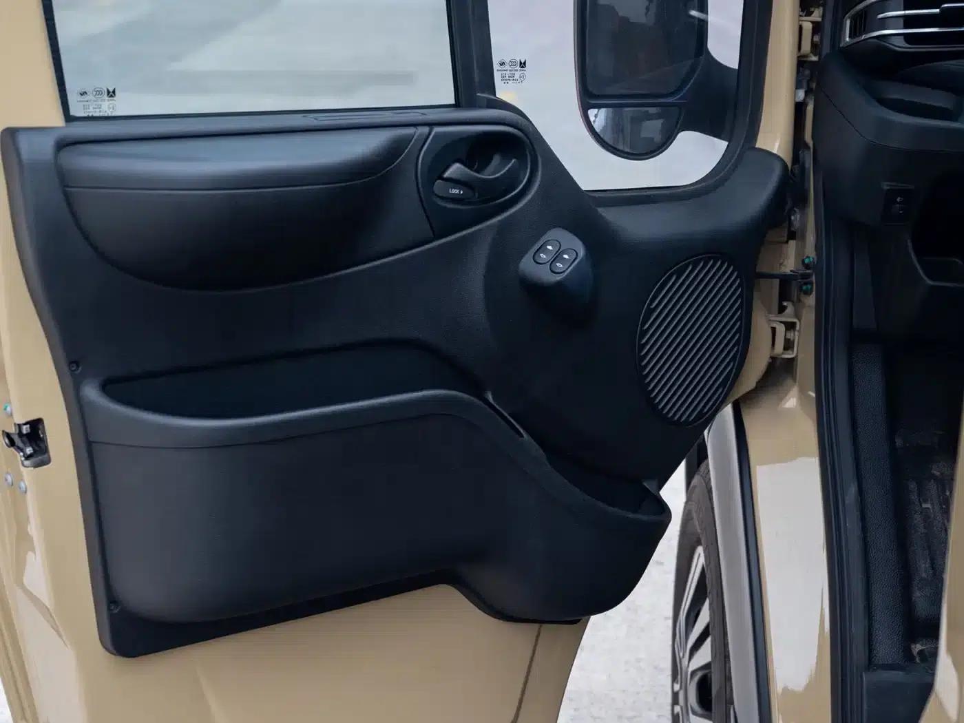 Jiangling Fushun 2024 2.0T Wobat SVT5040TSY1 Camping Truck — миниатюра 12