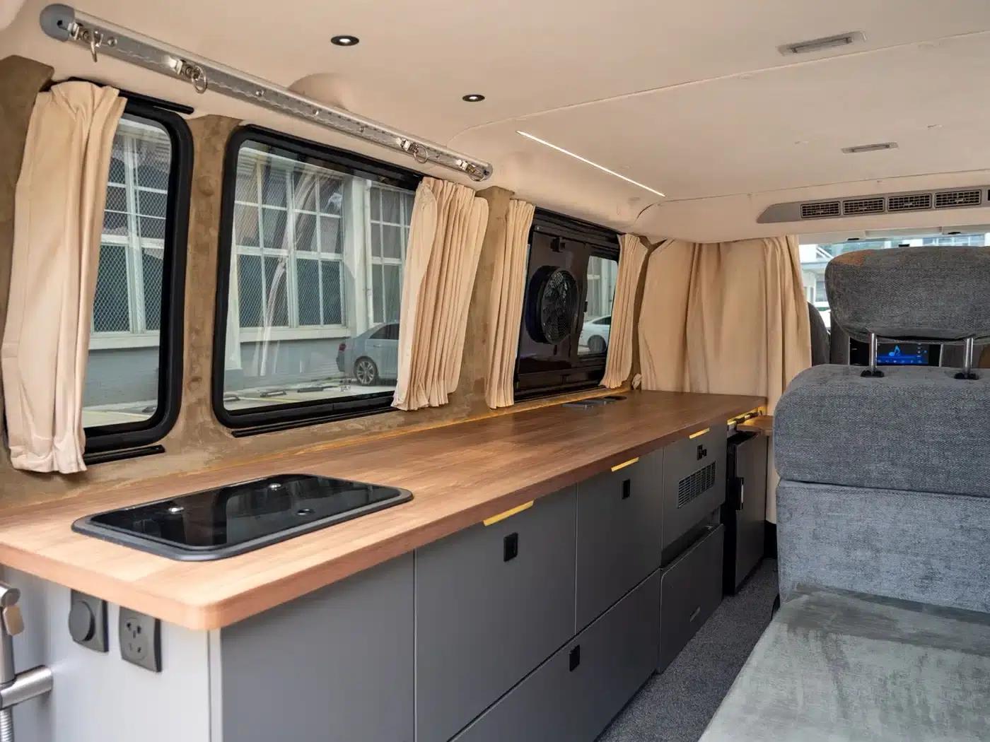 Jiangling Fushun 2024 2.0T Wobat SVT5040TSY1 Camping Truck — миниатюра 23