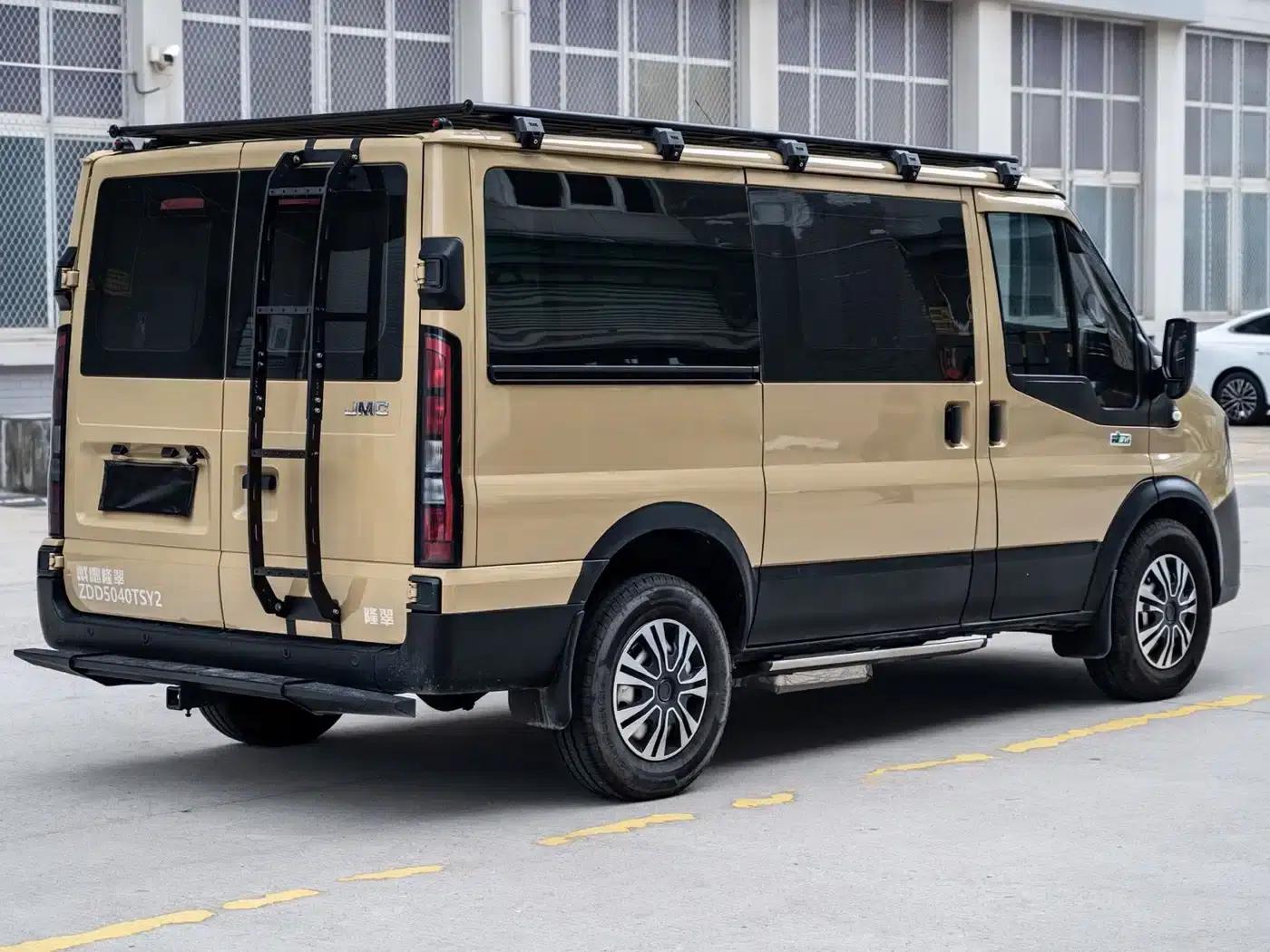 Jiangling Fushun 2024 2.0T Wobat SVT5040TSY1 Camping Truck — миниатюра 4