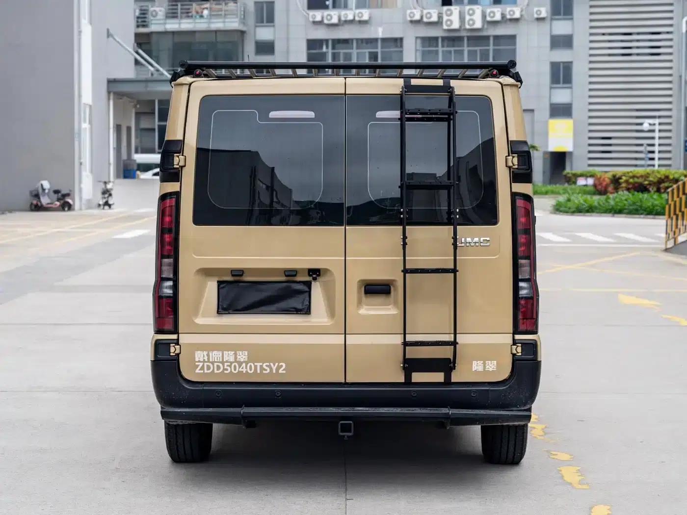 Jiangling Fushun 2024 2.0T Wobat SVT5040TSY1 Camping Truck — миниатюра 5