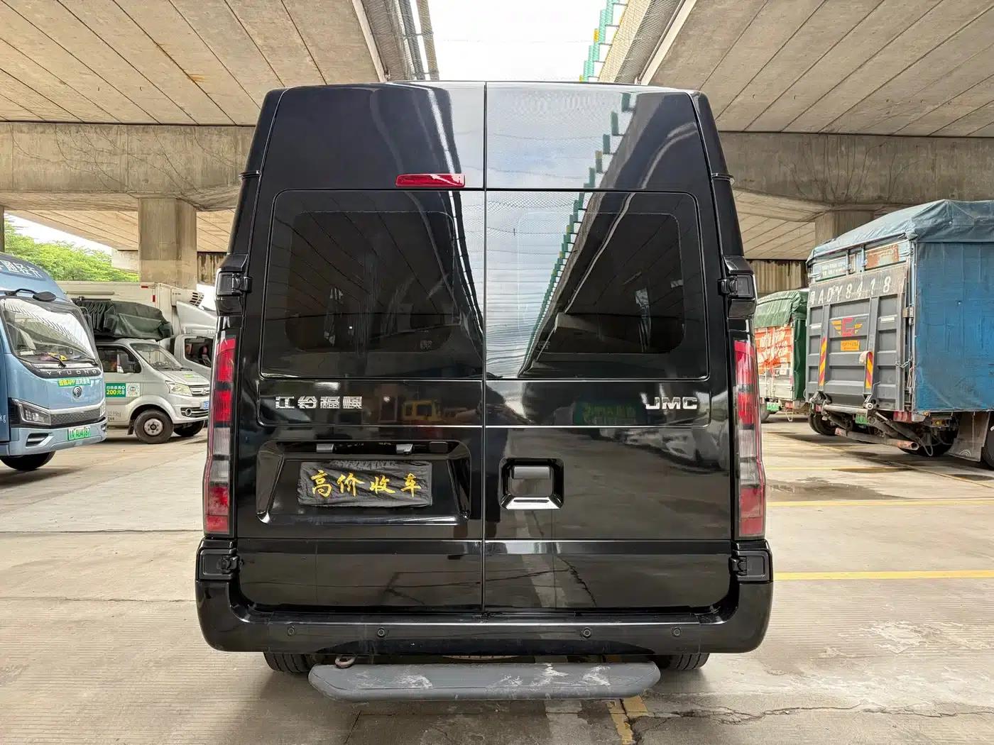 Jiangling Fushun 2023 2.0T Automatic Short Wheelbase Medium-High Roof Commercial Multi-Purpose Passenger Vehicle (6 Seats) — миниатюра 6