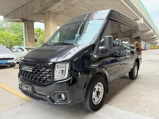 Jiangling Fushun 2023 2.0T Automatic Short Wheelbase Medium-High Roof Commercial Multi-Purpose Passenger Vehicle (6 Seats)