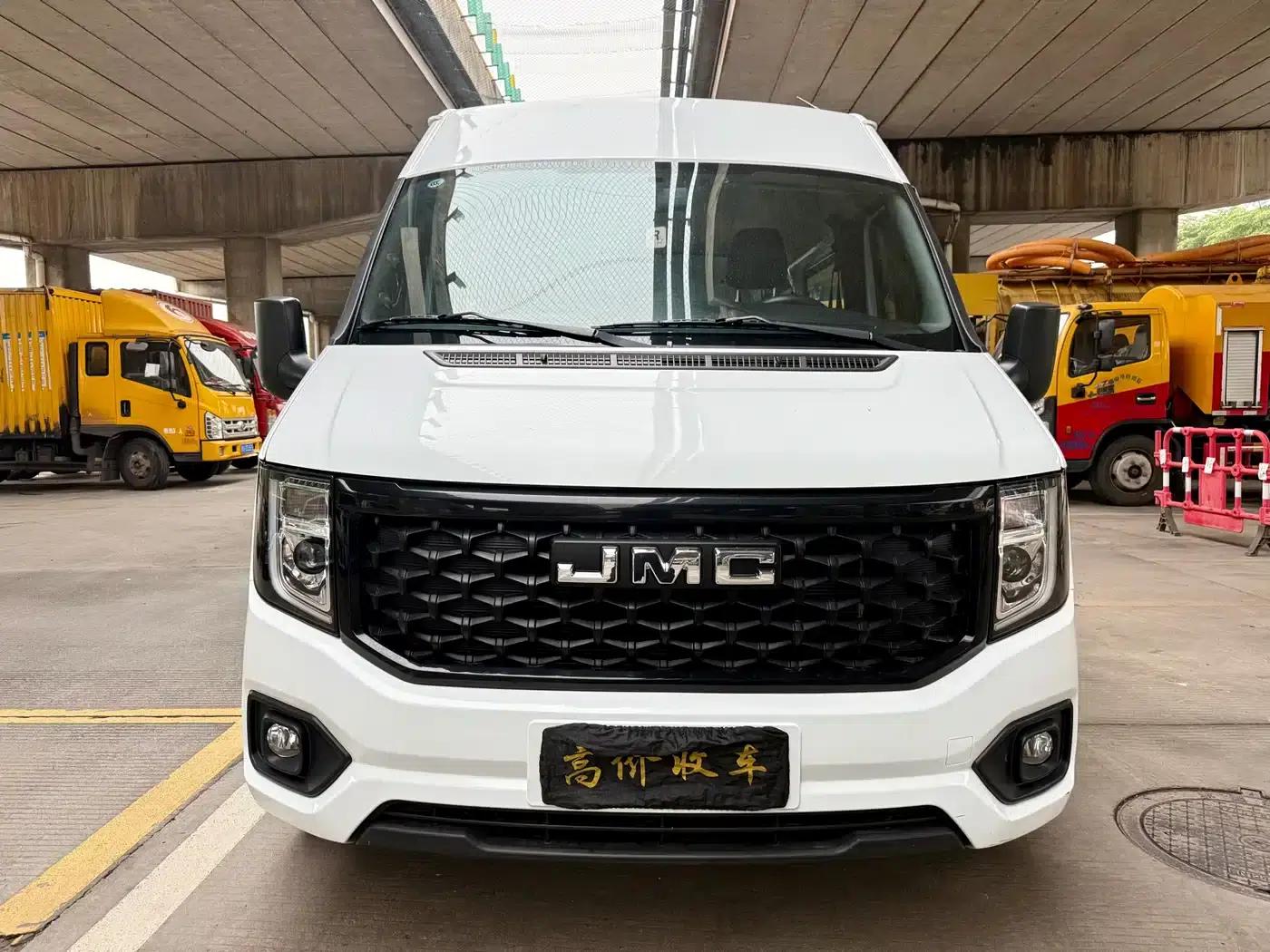 Jiangling Fushun 2023 2.0T Manual Medium Wheelbase Medium Roof Commercial Multi-purpose Passenger Van (7 Seats) — миниатюра 2