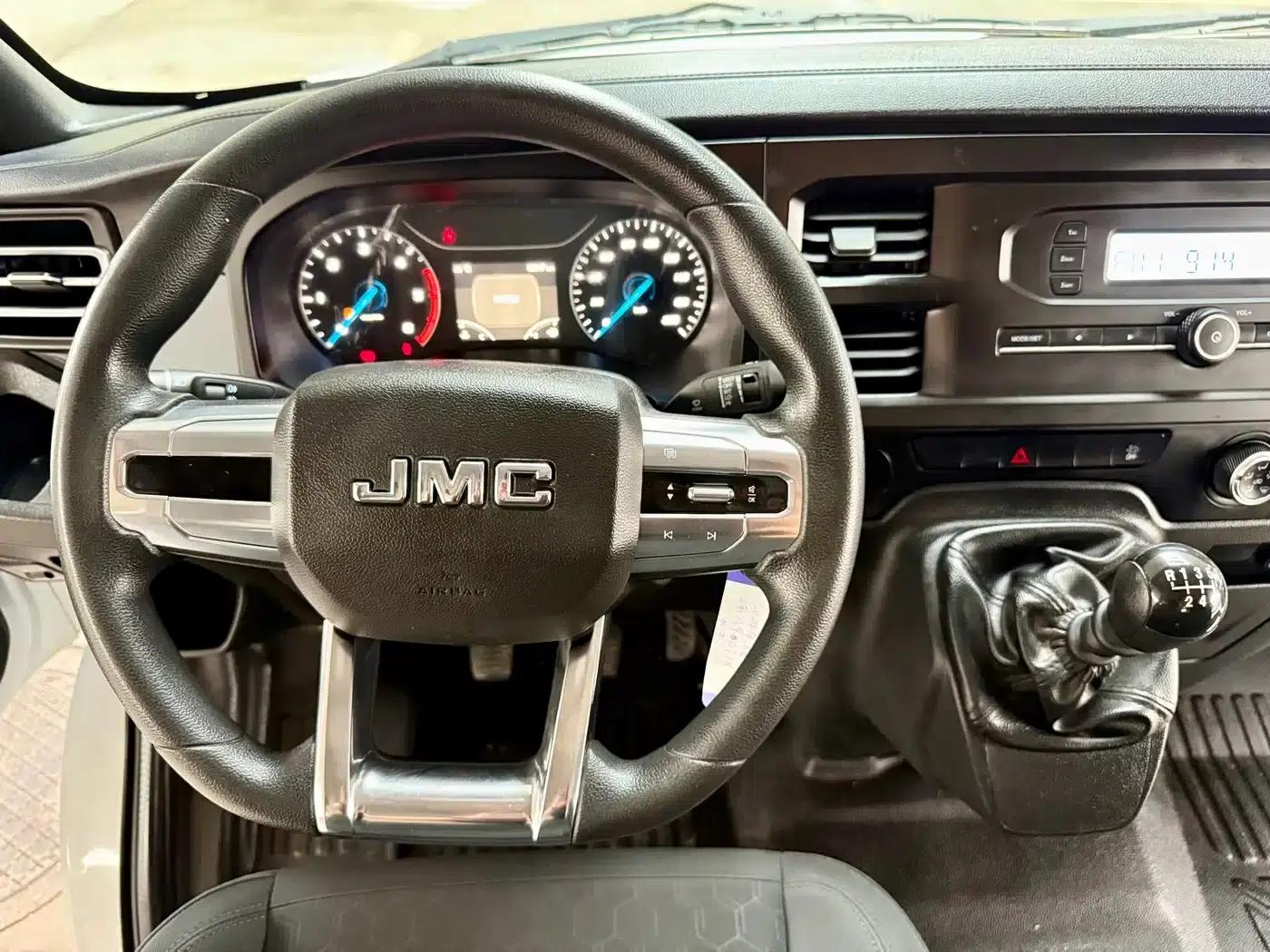 Jiangling Fushun 2023 2.0T Manual Medium Wheelbase Medium Roof Commercial Multi-purpose Passenger Van (7 Seats) — миниатюра 15