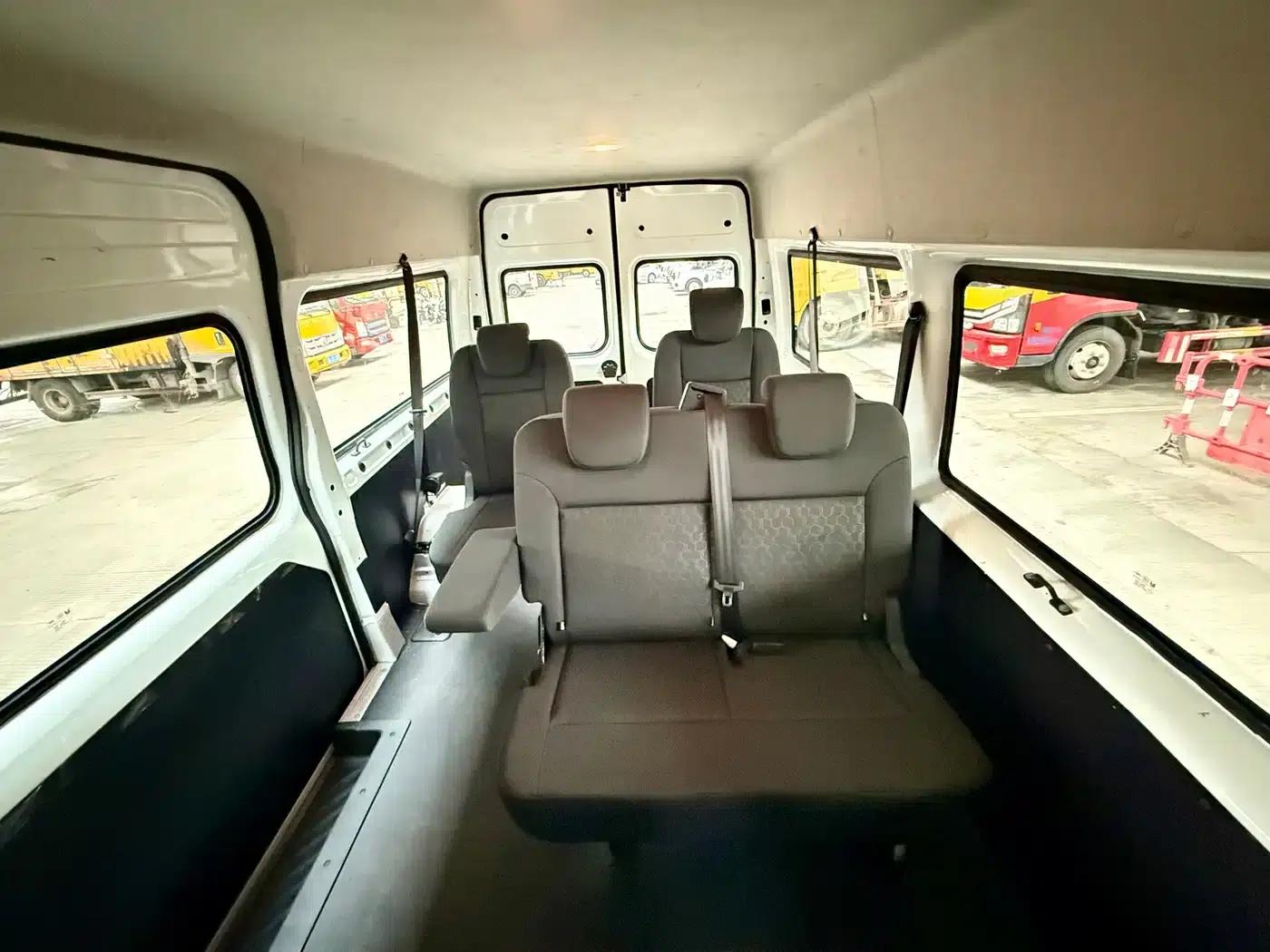 Jiangling Fushun 2023 2.0T Manual Medium Wheelbase Medium Roof Commercial Multi-purpose Passenger Van (7 Seats) — миниатюра 16