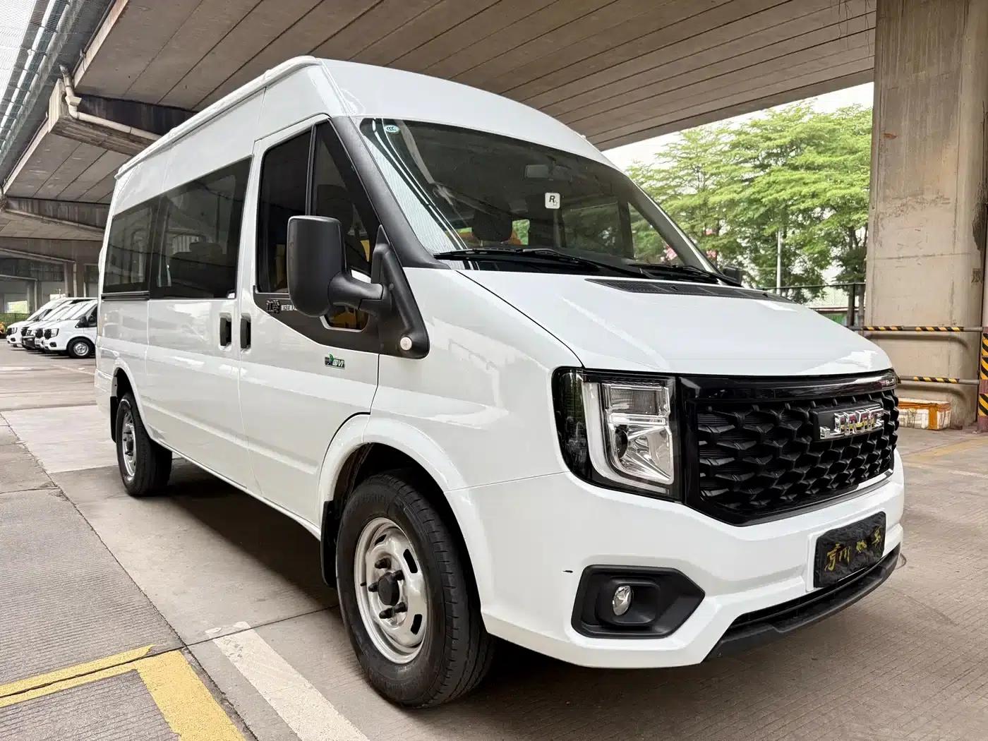 Jiangling Fushun 2023 2.0T Manual Medium Wheelbase Medium Roof Commercial Multi-purpose Passenger Van (7 Seats) — миниатюра 3