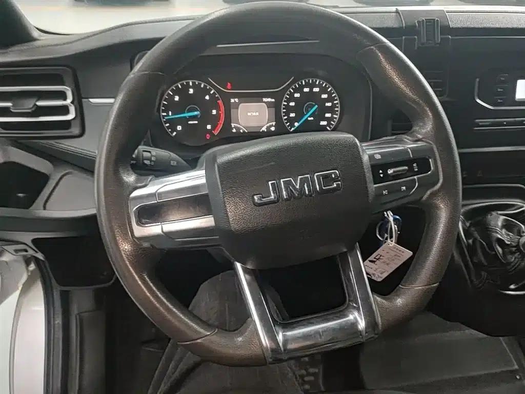Jiangling Fushun 2022 2.0T Manual Multi-functional Passenger Vehicle, Short Wheelbase, Low Roof, 6 Seats — миниатюра 11